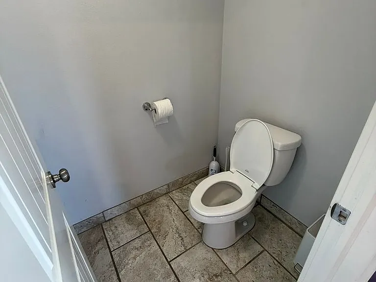 103 W Bishop Way — Photo 11