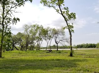 21818 Chenango Lake Dr, Angleton, TX 77515