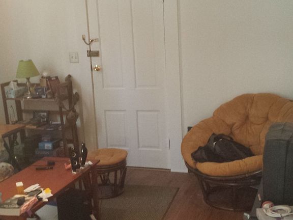 4th image of 1423 Columbia St APT 2