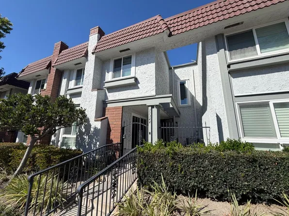 11344 Grand Manan Dr, Cypress, CA 90630