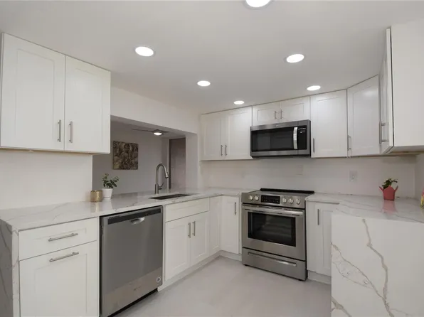 1831 Sabal Palm Dr APT 407, Davie, FL 33324