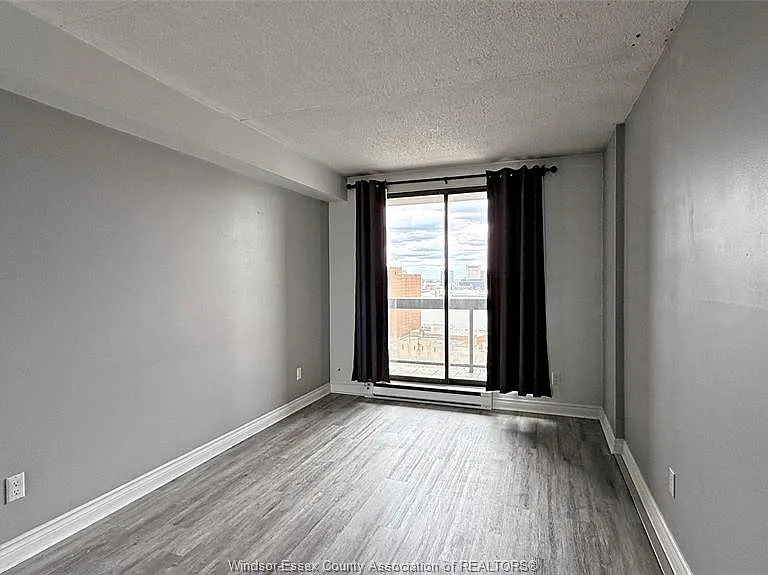 150 Park St W #2208 — Photo 10