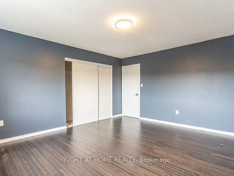1373 Hunter St — Photo 27