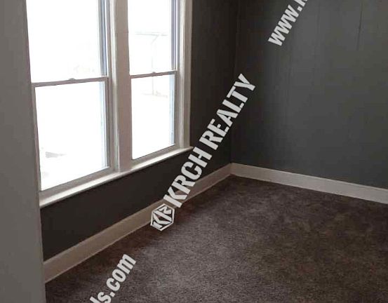 4th image of 13316 5th Ave