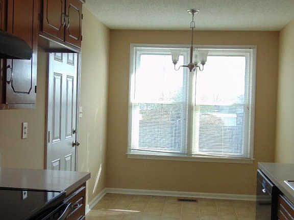 4th image of 1311 Sonja Dr