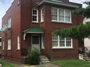 418 9th Ave W, Huntington, WV 25701