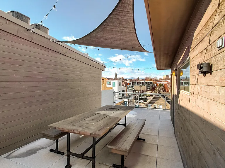 2103 W 32nd Ave #9 — Photo 38