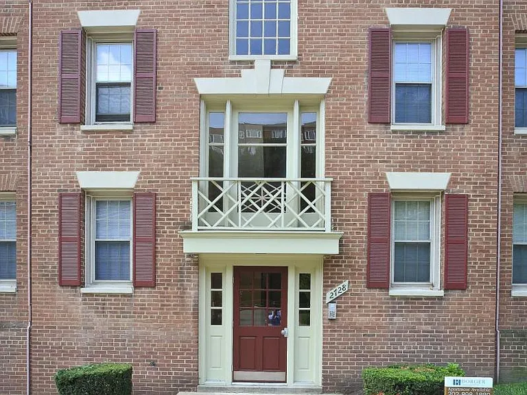 2724-40 Porter St NW — Photo 3