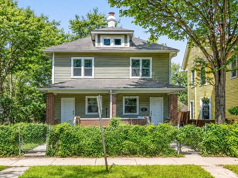 618 N Hamilton Ave — Photo 1