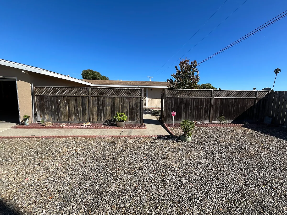Building Photo - 3608 Via Orilla