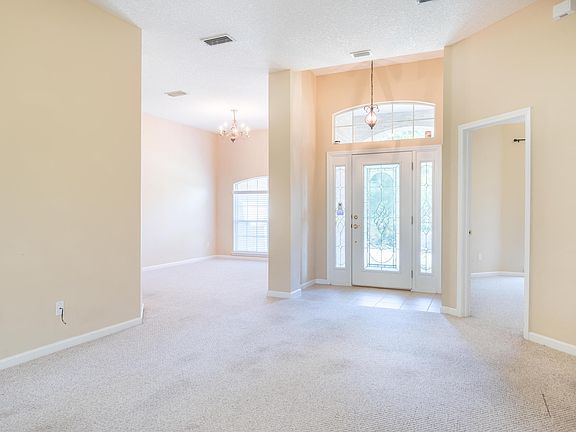 5th image of 3086 N DONATO Drive