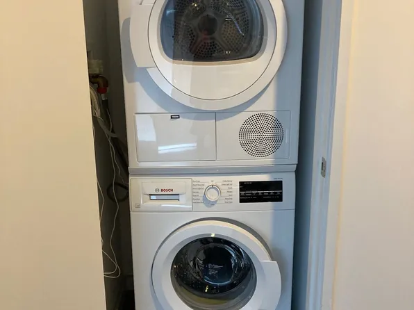 591 Third Avenue image 6 of 6