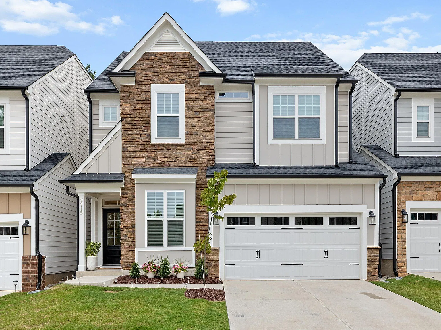 6 bed, 4.0 bath, 3171 sqft, $3,500 — Photo 1