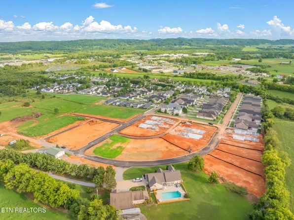 914 Stratford Ave, Sweetwater, TN 37874