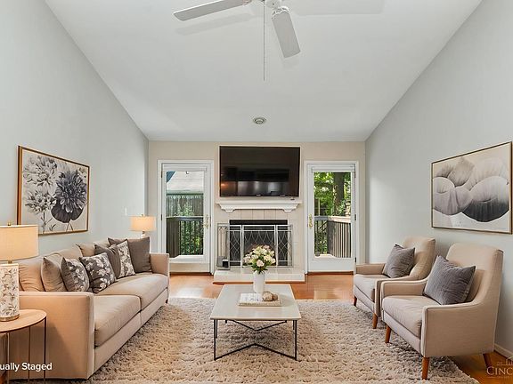 4th image of 5477 Hanover Cir