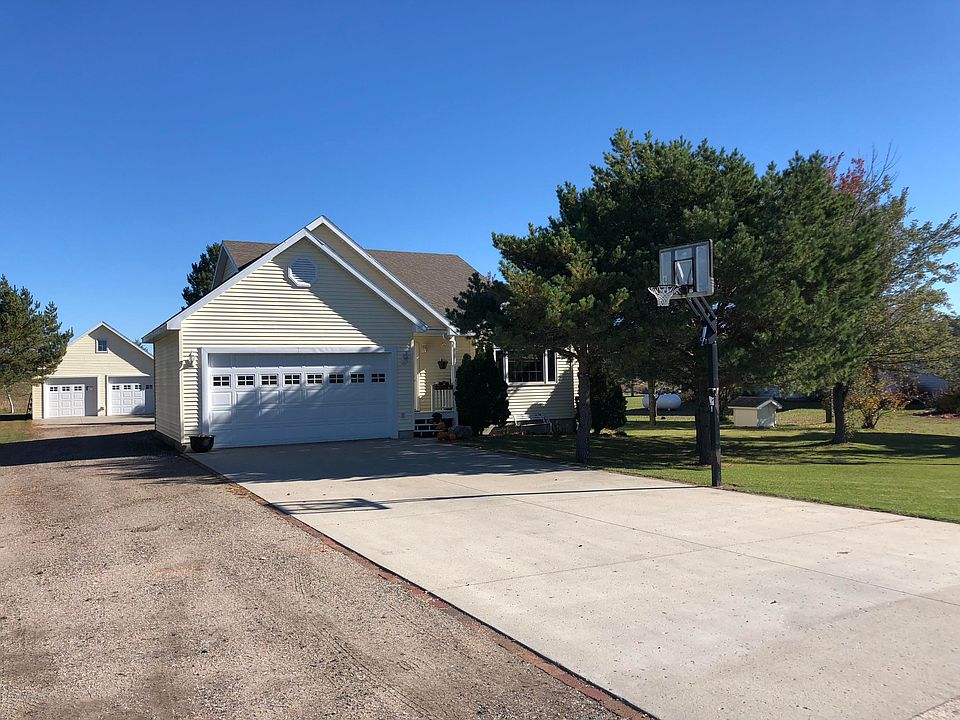 1st image of 2115 270th Ave