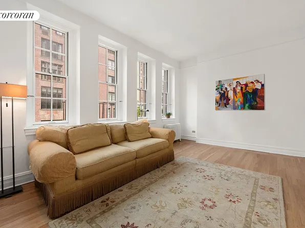 166 E 78th St APT 5A, New York, NY 10075