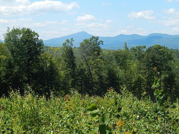 5th image of 271 Christian Hill Road