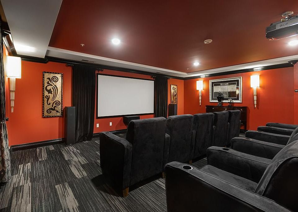 1st image of 200 Lucas Ave #463