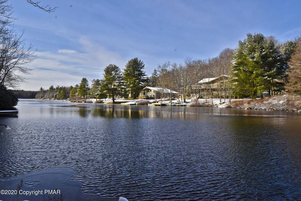 347 Miller Dr photo 1