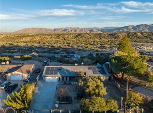 6855 Summit Valley Rd, Hesperia, CA 92345