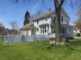 321 N Rath Ave, Ludington, MI 49431