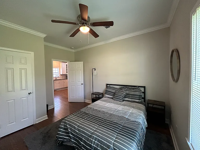 2184 Wingate St SW — Photo 9