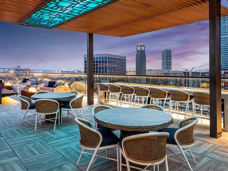 Whether you're in the mood to dine with loved ones, relax by a firepit, or work from home, there is a perfect spot for you at Modera San Diego.