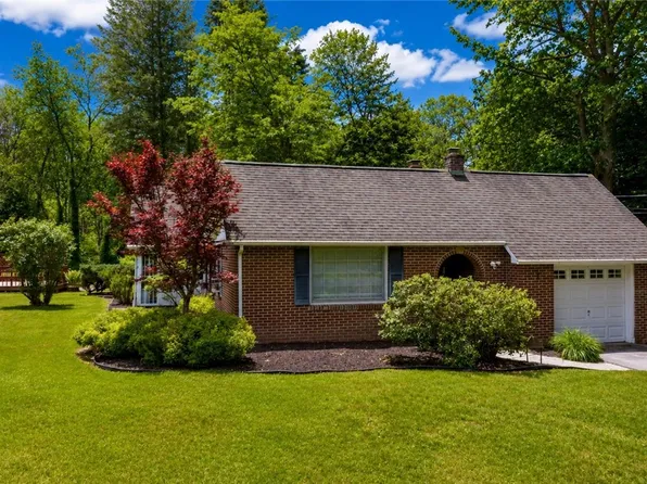 2 Chenango Ave, Sherburne, NY 13460