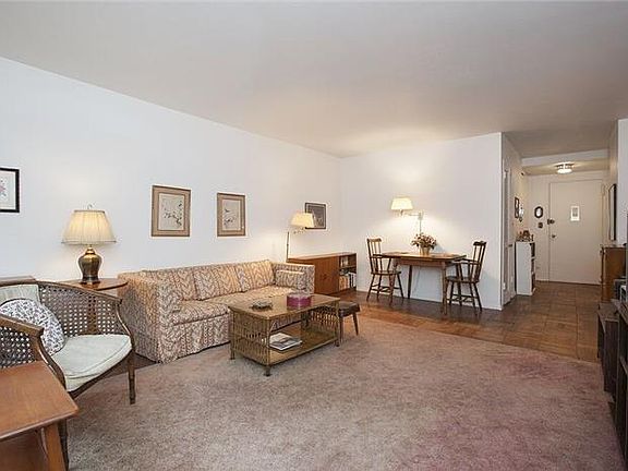 2nd image of 333 E 66th St APT 2G