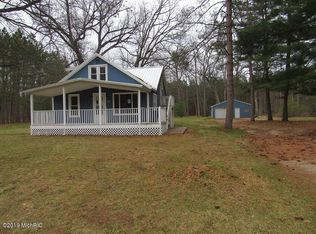 577 N Baker Rd, Wellston, MI 49689