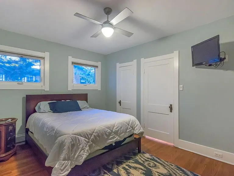 345 N Downing St — Photo 20