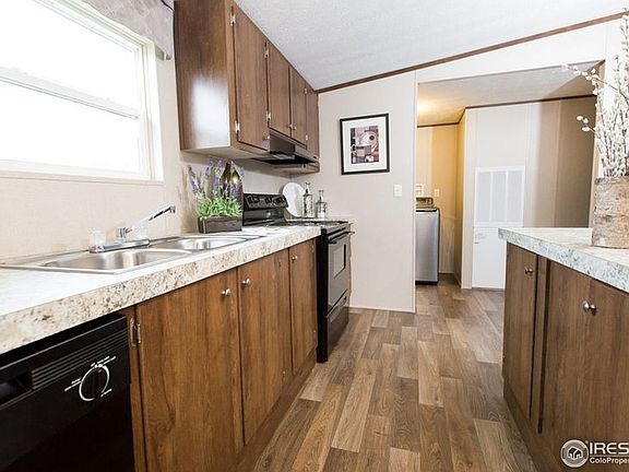 2nd image of 3907 Glacier Dr