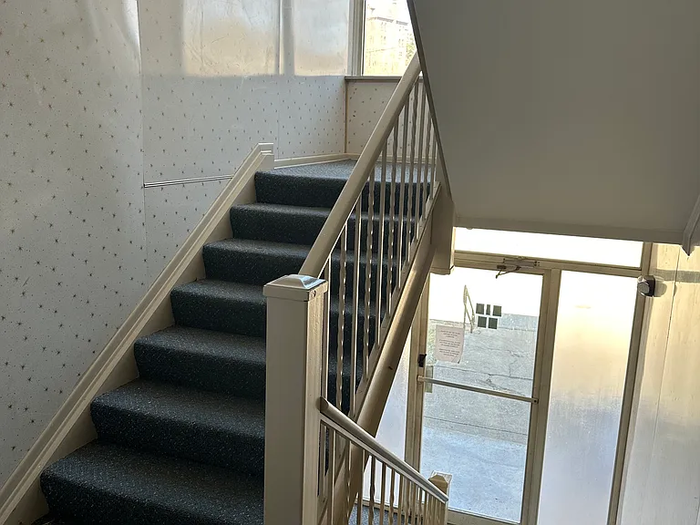 210 Hugel Dr #1 — Photo 8