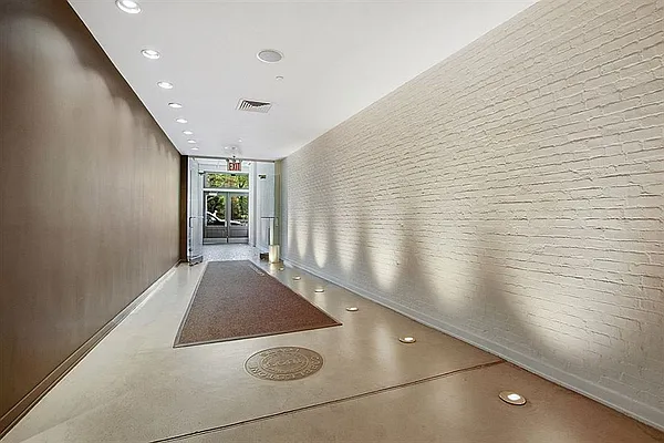 Rented by Corcoran | media 6