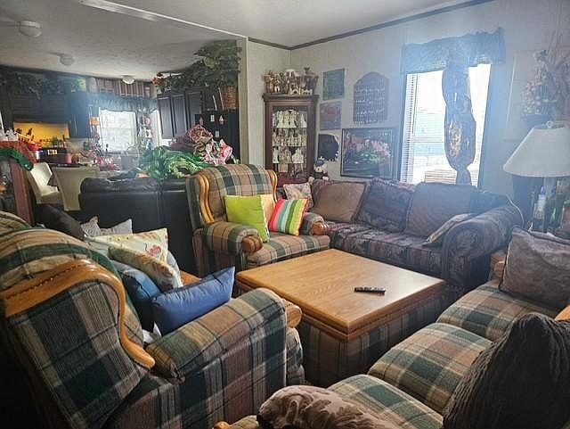 1st image of 288 Mallard Ln #288