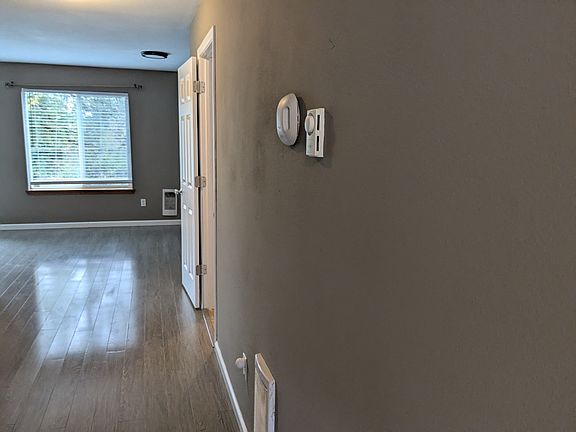 4th image of 5210 167th St E