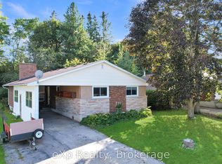 69 8th St, Hanover, ON N4N 1J1