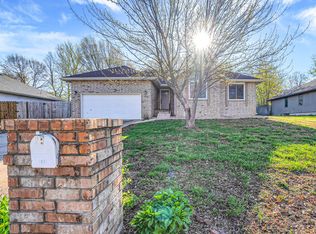 5496 S Jefferson Ave, Springfield, MO 65810