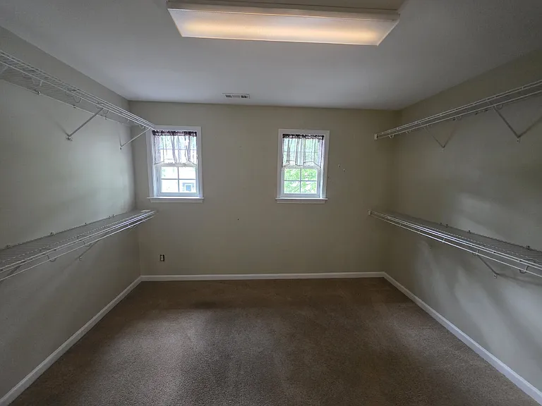 46 Brookview Dr — Photo 19