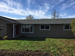 4210 Waverly Dr NE, Albany, OR 97321