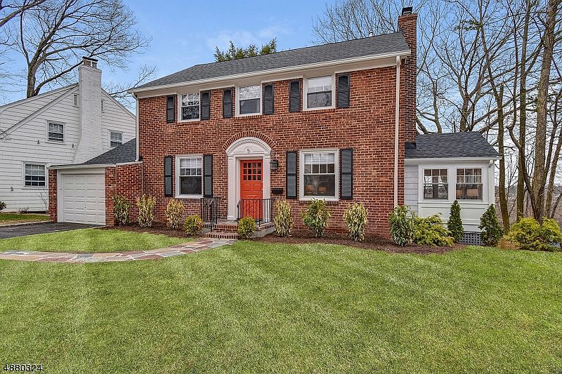 1st image of 5 Kingsland Ct