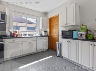 18 Barton St #2, Somerville, MA 02144