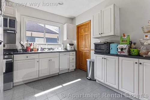 18 Barton St #2 Photo 1
