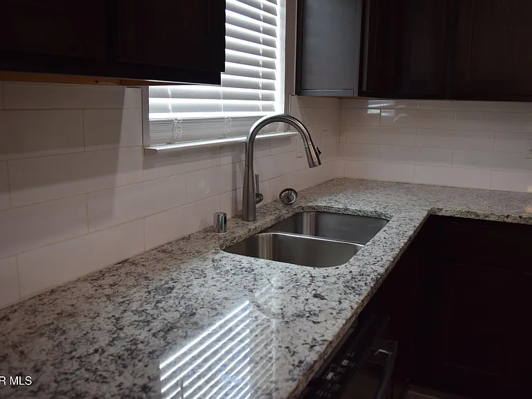 355 Sol Ct — Photo 19