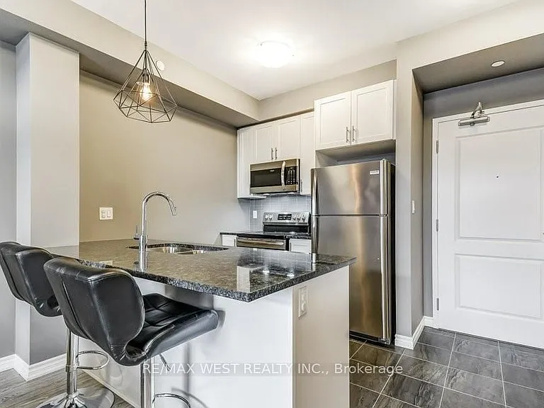 101 Shoreview Pl #426 — Photo 7