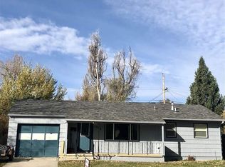 1624 Kit Carson Ave, Casper, WY 82604