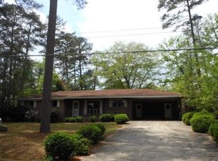 2900 Southshore Dr, Macon, GA 31204