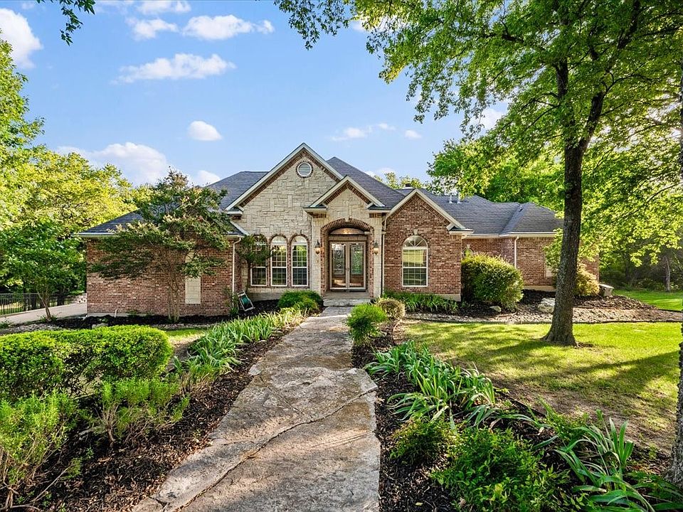 1st image of 2643 Creekwood Dr