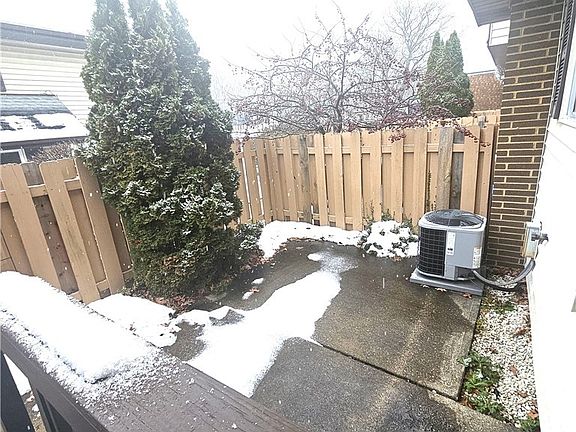 4th image of 6466 Concord Dr #M6